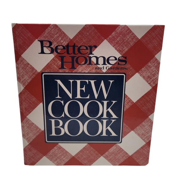 Better homes and garden new cookbook. 1989 version. Has writing on first page. - Picture 3 of 6
